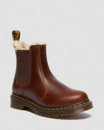 2976 Women's Faux Fur Lined Chelsea Boots