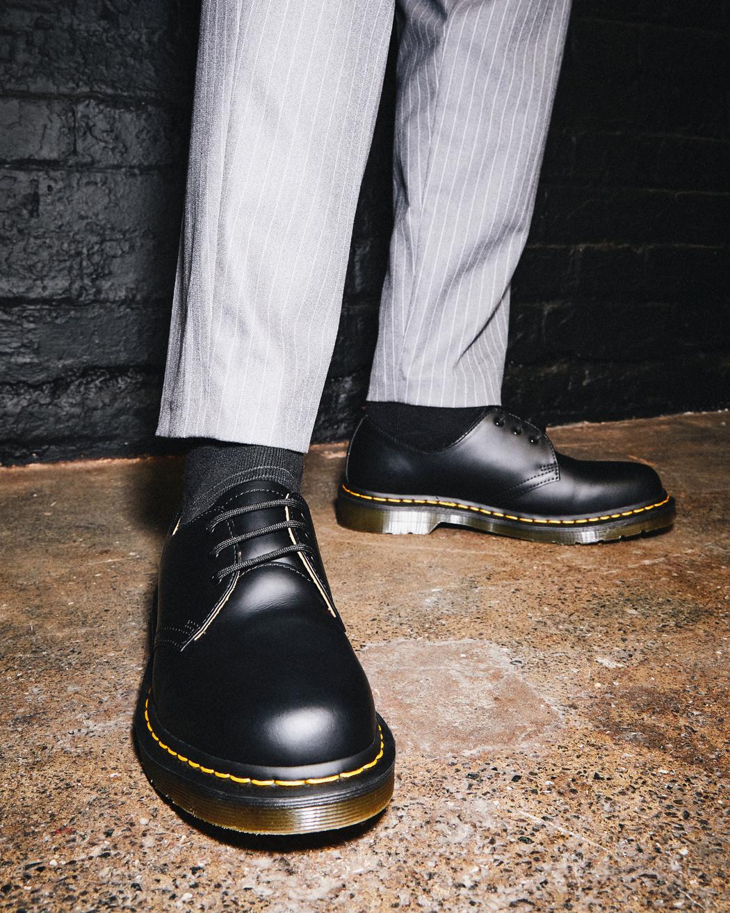 1461 Oxford Shoes | Dr. Martens